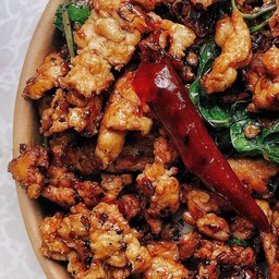 กระเพราไก่+ไข่