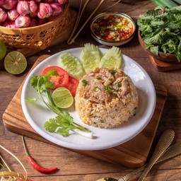 ข้าวผัดหมูหมัก