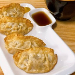 เกี๊ยวซ่าทอด