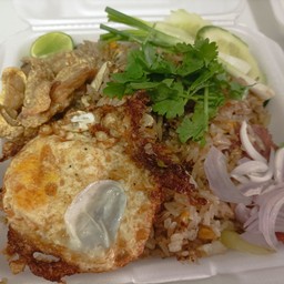 Fried Rice with Spicy Sausage and Chachacha Ingredients