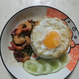 กะเพราพริกแห้งโคตรแซ่บ