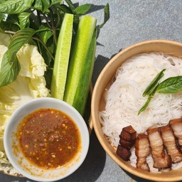 ร้านข้าวอบอุ่น