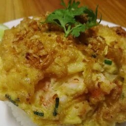ข้าวไข่เจียวกุ้งสับทรงเครี่อง