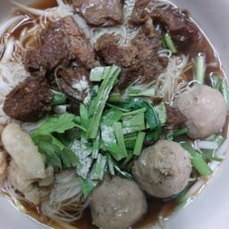 เกาเหลาเนื้อตุ๋น