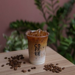 Iced Latte (ลาเต้) เย็น