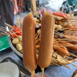 ฮอทดอกชีสใหญ่จัมโบ้