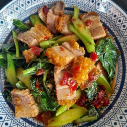 คะน้าหมูกนอบ