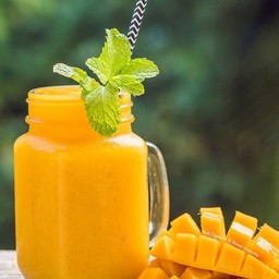 มะม่วงปั่นสมูทตี้