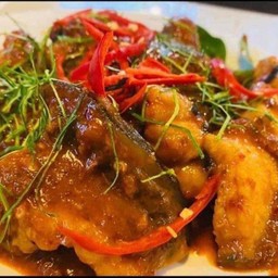 ปลาคังผัดฉู่ฉี่