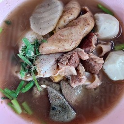 เตี๋ยวน้ำตกหมู