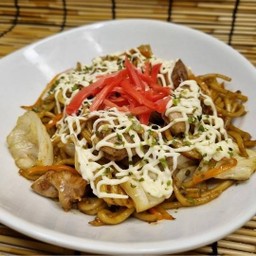 ยากิโซบะมาโยไก่