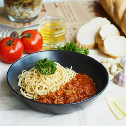 สปาเก็ตตี้ซอสไก่โบโลเนส