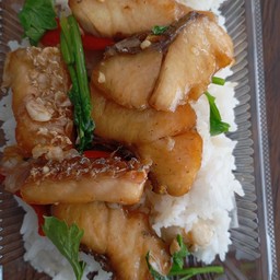 ร้านข้าวภาดา