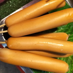 ไส้กรอกหนังกรอบ