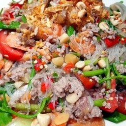 ยําวุ้นเส้นหมูสับโบราณ