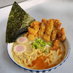 โทริคัตสึ ทงโกะสึ ราเมน