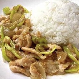 ผัดพริกหยวกราดข้าว