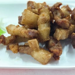 หมูสามชั้นทอดน้ำปลา(ไม่มีกระเทียม)