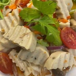 ยำหมูยอ