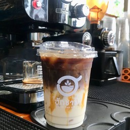 ลาเต้คาราเมล (กาแฟสด)