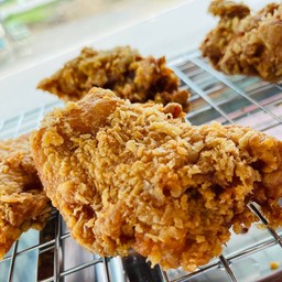 ข้าวมันไก่ทอด