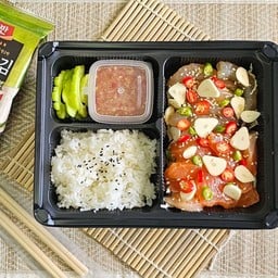 Set  ข้าวรวม กุ้ง+แซลมอน ดองน้ำปลากวน[ สาหร่าย1-น้ำจิ้ม1-ข้าวญี่ปุ่น]