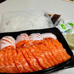 แซลมอนซาซิมิ 300 g