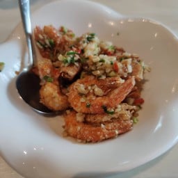 กุ้งผัดพริกเกลือ