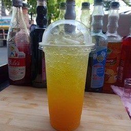 น้ำเสาวรสโซดา