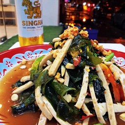 ตำวากาเมะหมูยอ