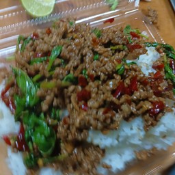 ข้าวกระเพราหมูสับ