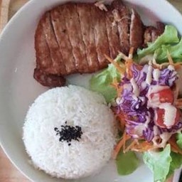 ข้าวหน้าหมูย่าง