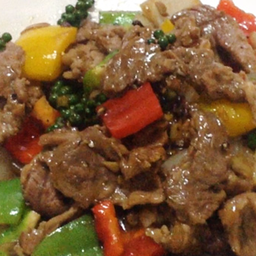 หมูนุ่มผัดพริกไทยดำ