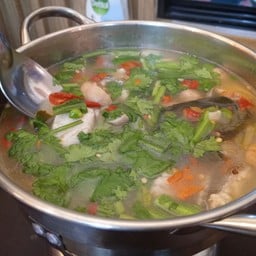 ต้มยำปลากระพง