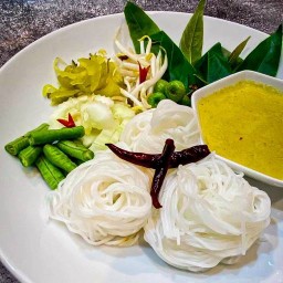 ครัวคุณจุ๊บ ตลาดบางบัวทอง