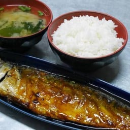 ซาบะย่างซีอิ้ว+ข้าว+ซุปมิโซะ