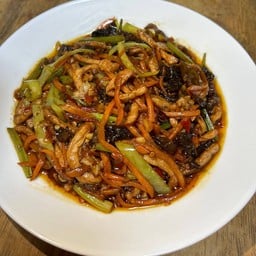 หมูเส้นผัดเผ็ด