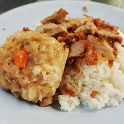 ข้าวหมูทอดใส่ถุง+หมูจ๋า