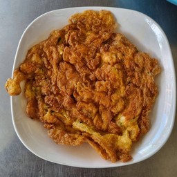 ไข่เจียว2ฟองใส่เนื้อสัตว์สับเป็นกับข้าว