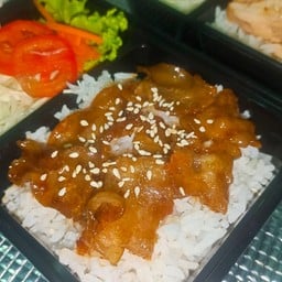 เส้นคลุกขลุกขลิก