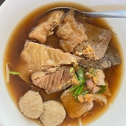 เกาเหลาเนื้อตุ๋น