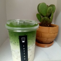 มัทฉะนมน้ำผึ้ง