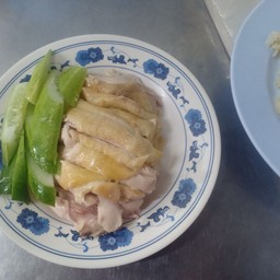ข้าวมันไก่ต้มเนื้อหนัง