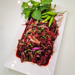 ก้อยเนื้อดิบ (เลือด,ดี)