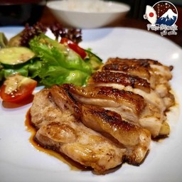 สเต็กไก่ญี่ปุ่น (สลัดผัด+ซุปมิโซะ)
