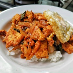 ข้าวราดพริกเผา(ไม่รวมไข่ดาว)