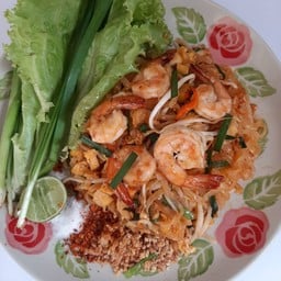 ผัดไทยกุ้งสด