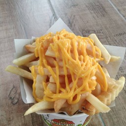 เฟรนซ์ฟรายส์ (กลาง)