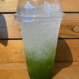 แอปเปิ้ลเขียวโซดา [Green apple soda]
