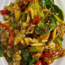 หอยลายผัดพริกเผา